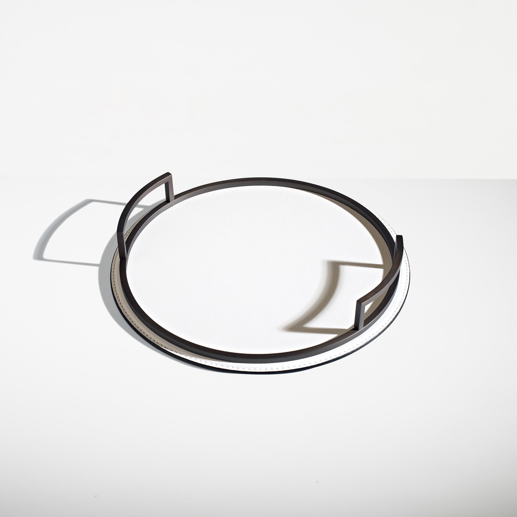 Evolution Round Tray