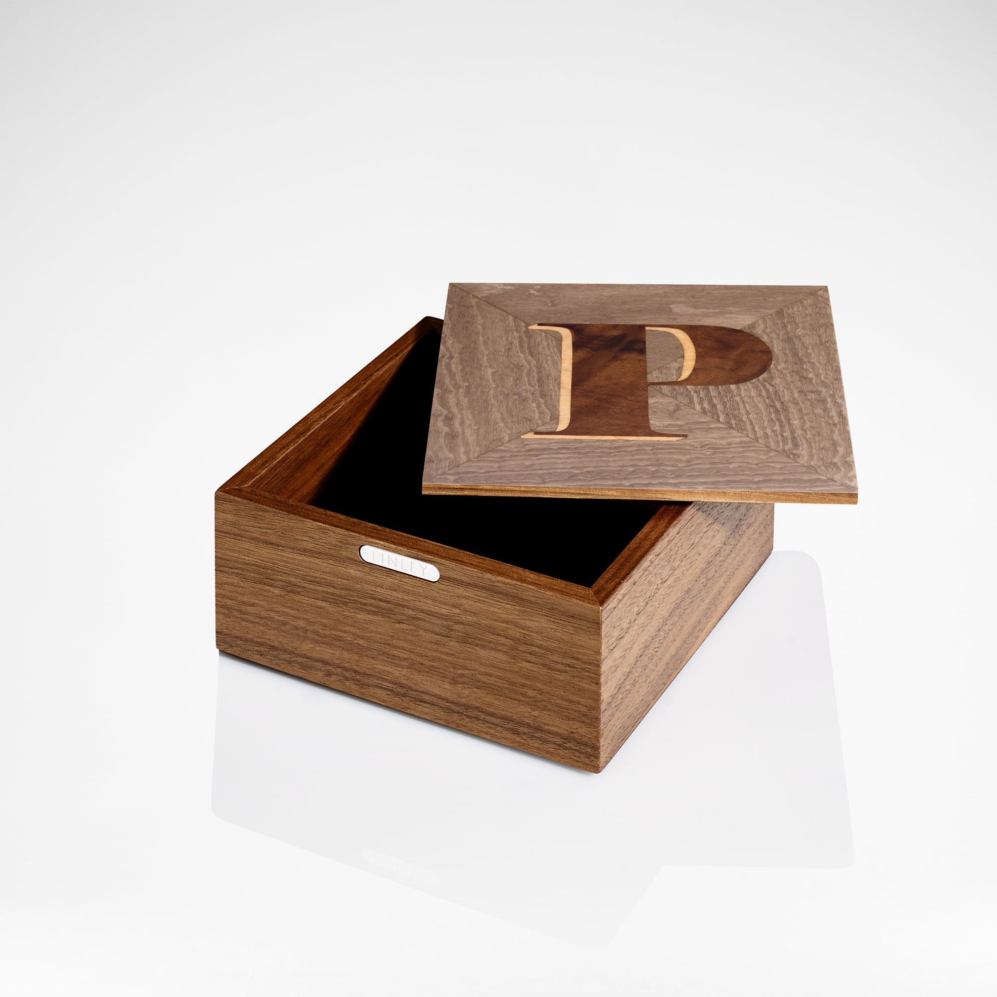 "P" Alphabet Box