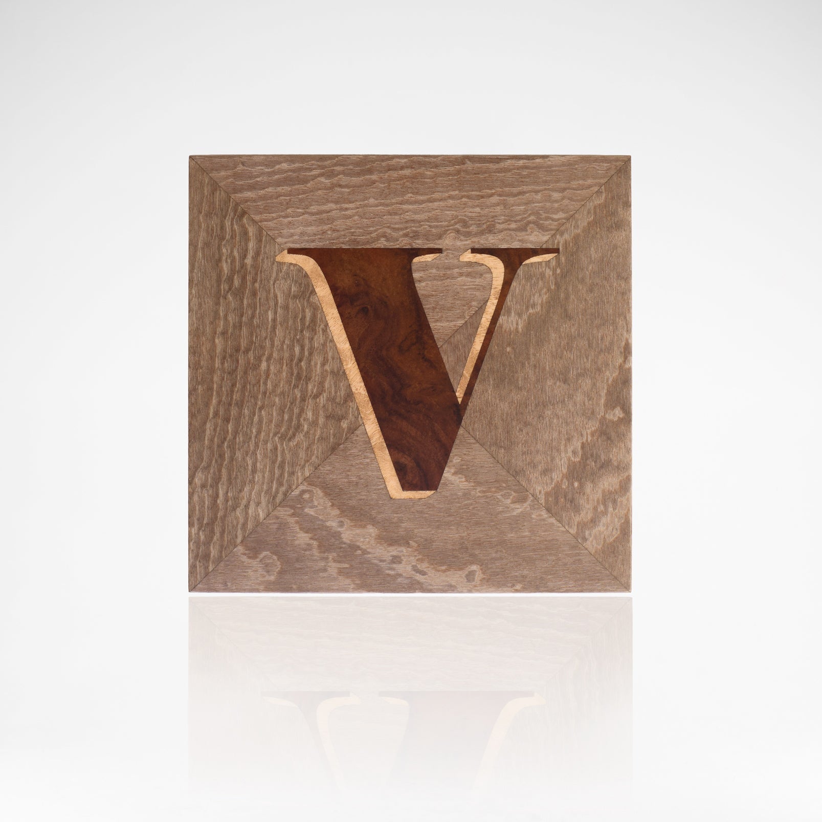 "V" Alphabet Box